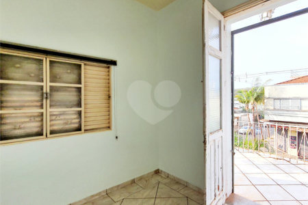 Sobrado à venda com 4 quartos, sendo 1 suíte, no Centro, Ribeirão Preto, SP
