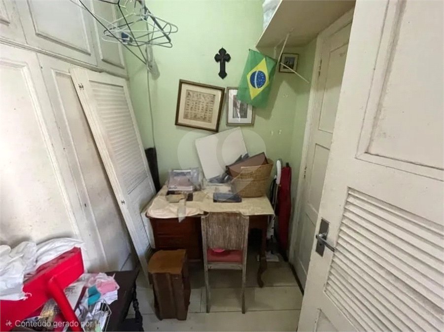 Apartamento à venda com 4 quartos, sendo 1 suíte, em Lagoa, Rio de Janeiro, RJ