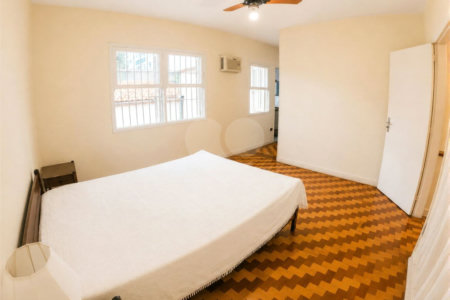 Sobrado à venda com 3 quartos, sendo 1 suíte, em Brooklin, São Paulo, SP