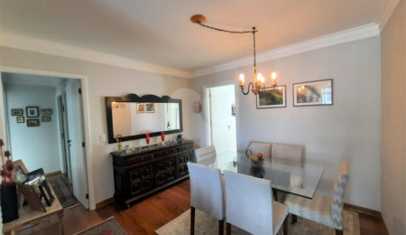 Apartamento à venda com 3 quartos, sendo 1 suíte,  em Alto da Boa Vista, São Paulo, SP