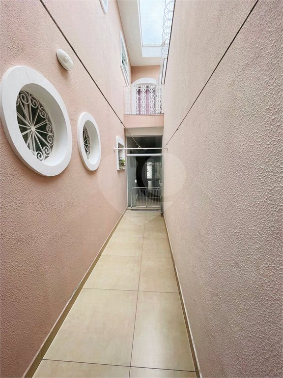 Casa à venda com 4 quartos, sendo 1 suíte,  em Jardim Stella, Santo André, SP