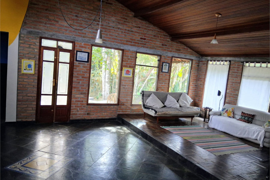 Casa à venda com 3 suítes no condomínio Alpes da Cantareira, Mairiporã - SP