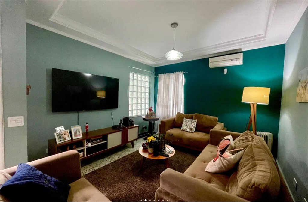 Casa à venda com 3 suítes em Jardim Imperador, Guarulhos, SP