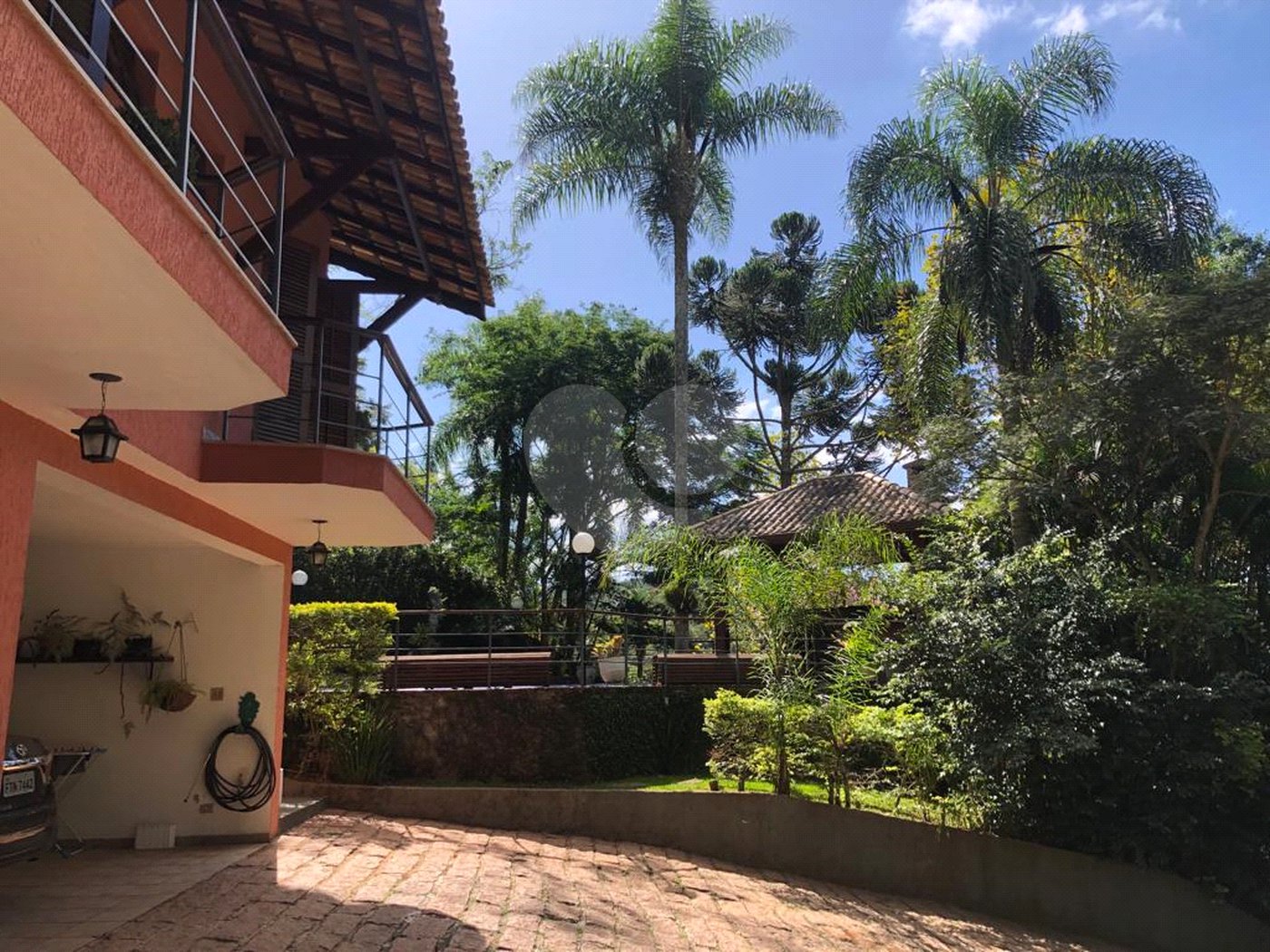 Casa à venda com 3 suítes no condomínio Sausalito, Mairiporã - SP