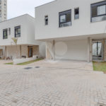 Casa à venda com 4 suítes no condomínio Ocean Village, São Paulo - SP