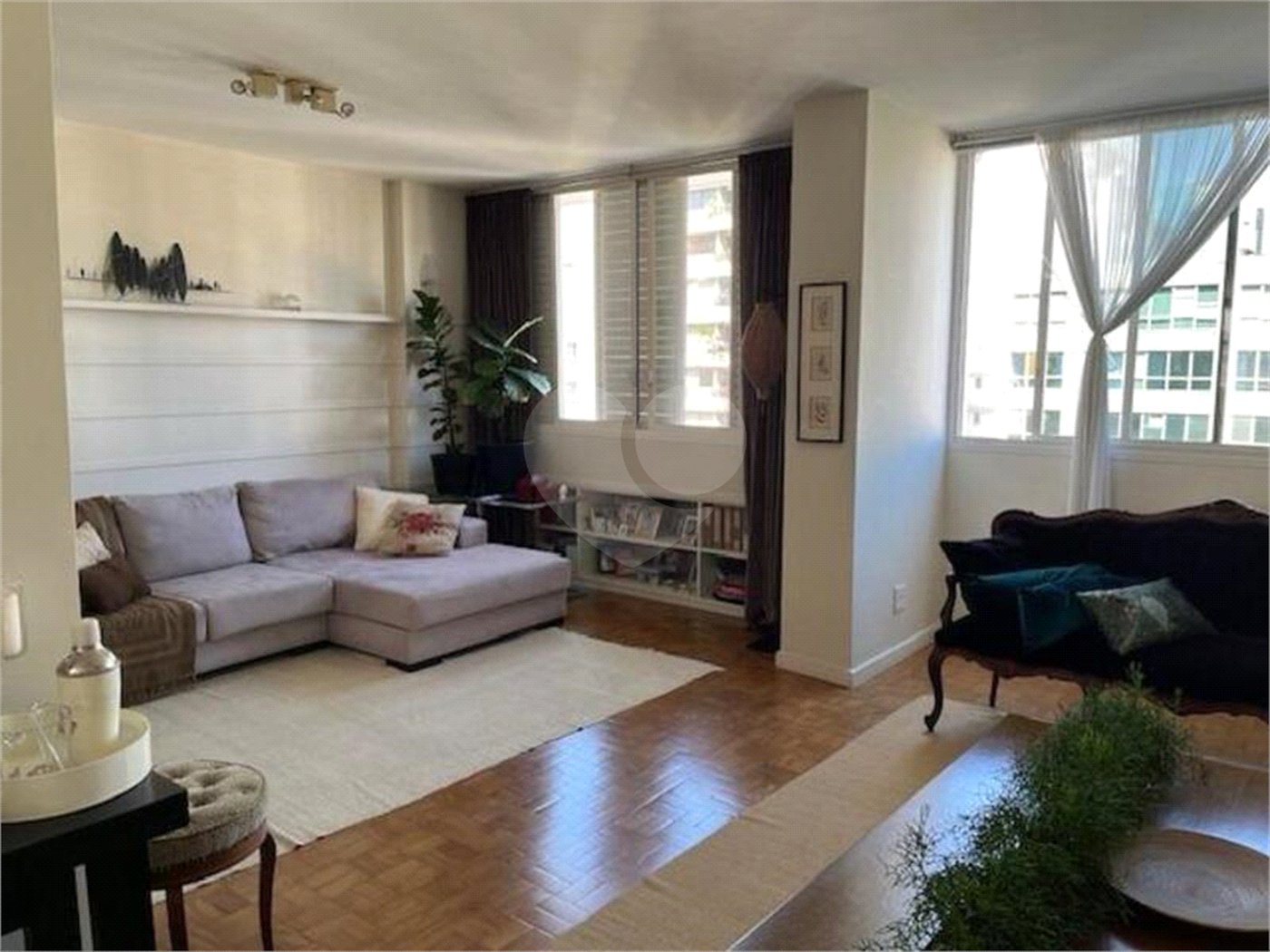 Apartamento à venda ou para alugar com 1 suíte em Jardim Europa, São Paulo, SP