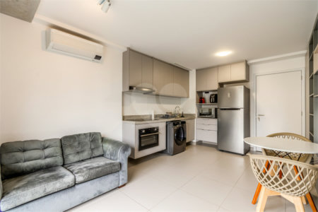 Apartamento à venda ou para alugar com 1 suíte em Jardim das Bandeiras, São Paulo, SP