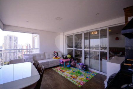Apartamento à venda com 2 quartos, sendo 1 suíte, em Vila Brasílio Machado, São Paulo, SP