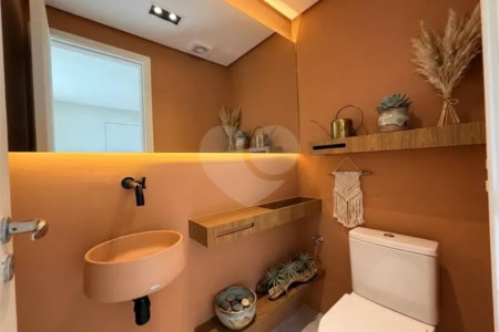 Apartamento à venda com 4 quartos, sendo 3 suítes, em Água Branca, São Paulo, SP