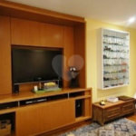 Casa à venda com 4 quartos, sendo 3 suítes, no condomínio Residencial Jardim Itatinga, São Paulo - SP