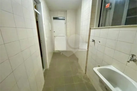 Apartamento à venda com 3 quartos, sendo 1 suíte,  em Leblon, Rio de Janeiro, RJ