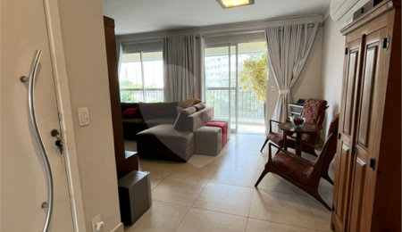 Apartamento à venda com 4 quartos, sendo 3 suítes,  em Cambuci, São Paulo, SP