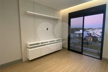 Casa à venda com 3 suítes no condomínio Glarus, Campinas - SP