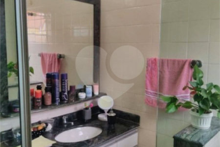 Casa à venda com 3 quartos em Jardim Santa Cruz (sacomã), São Paulo, SP