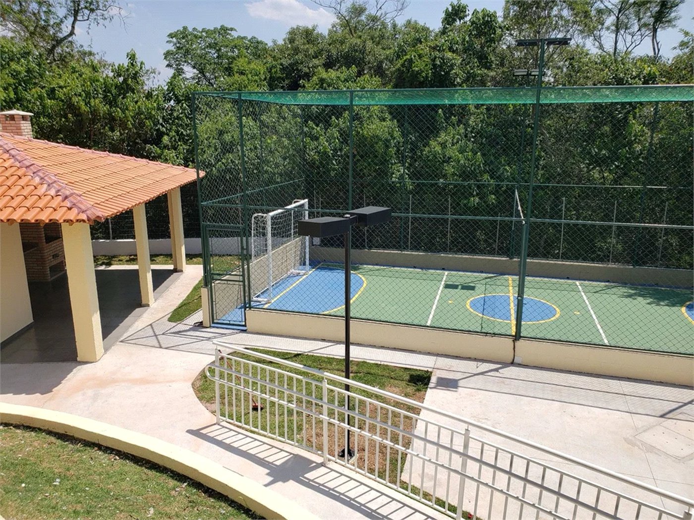 Apartamento à venda com 3 quartos em Jardim Caiapiá, Cotia, SP