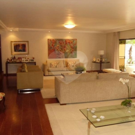Apartamento à venda com 4 suítes em Real Parque, São Paulo, SP