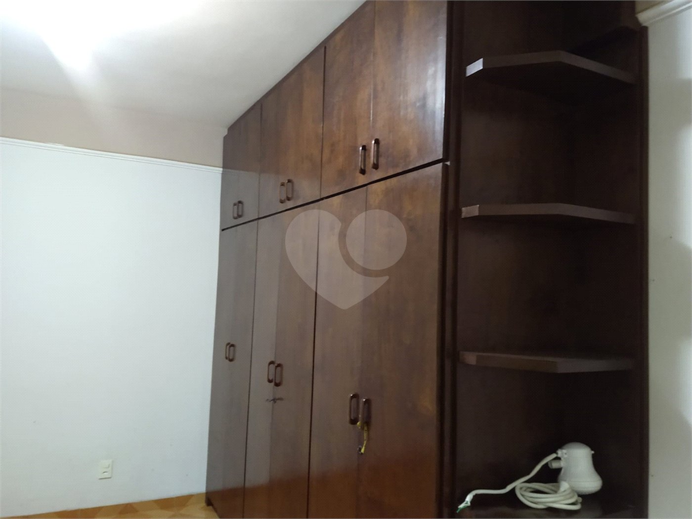 Casa à venda com 5 quartos, sendo 2 suítes, em Água Fria, São Paulo, SP