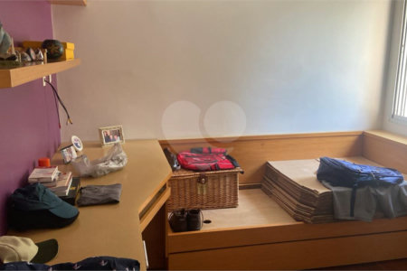 Apartamento à venda com 3 quartos, sendo 1 suíte, em Jardim Marajoara, São Paulo, SP