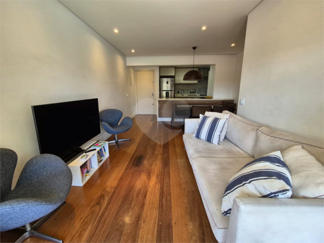Apartamento à venda com 3 quartos, sendo 2 suítes,  em Butantã, São Paulo, SP