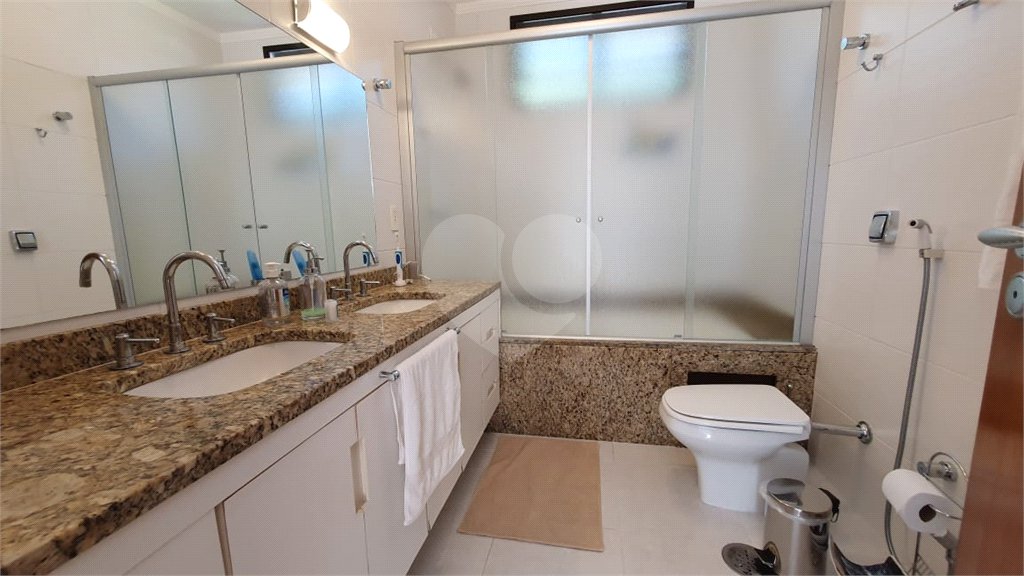 Sobrado à venda com 3 quartos, sendo 1 suíte, em Horto Florestal, São Paulo, SP
