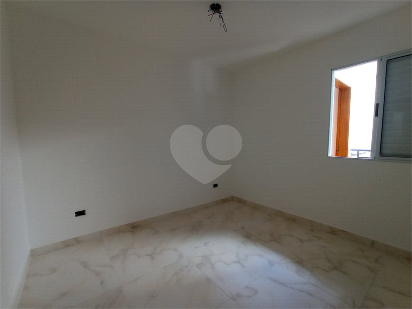 Casa à venda com 1 quarto no condomínio Regina, São Paulo - SP