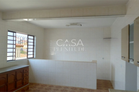 Casa à venda com 4 quartos, sendo 1 suíte, em Jardim Itanguá, Sorocaba, SP