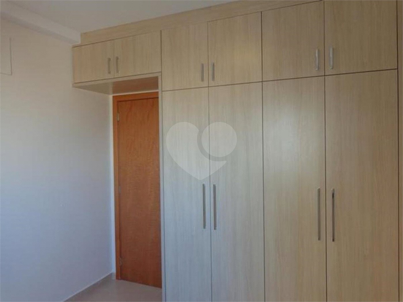 Apartamento à venda com 3 quartos, sendo 1 suíte, em Jardim Paulista, Ribeirão Preto, SP
