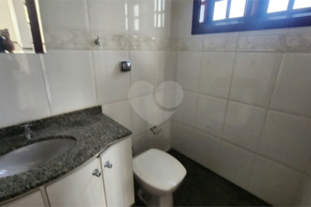 Casa à venda ou para alugar com 3 suítes no condomínio Villagio Capriccio, Louveira - SP