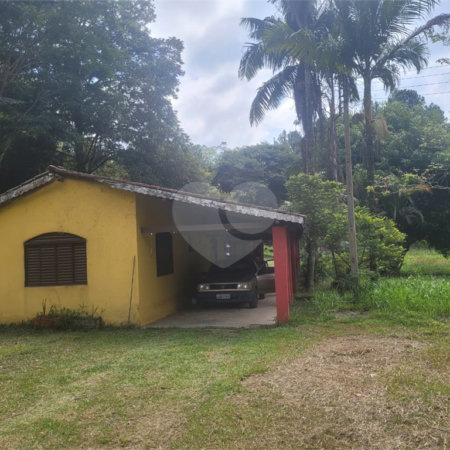 Sítio à venda com 2 quartos em Taiaçupeba, Mogi das Cruzes, SP