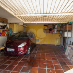 Sobrado à venda com 4 quartos, sendo 1 suíte,  em Vila Aguiar, São Roque, SP