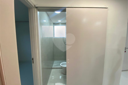 Apartamento à venda com 2 quartos em Santíssimo, Rio de Janeiro, RJ