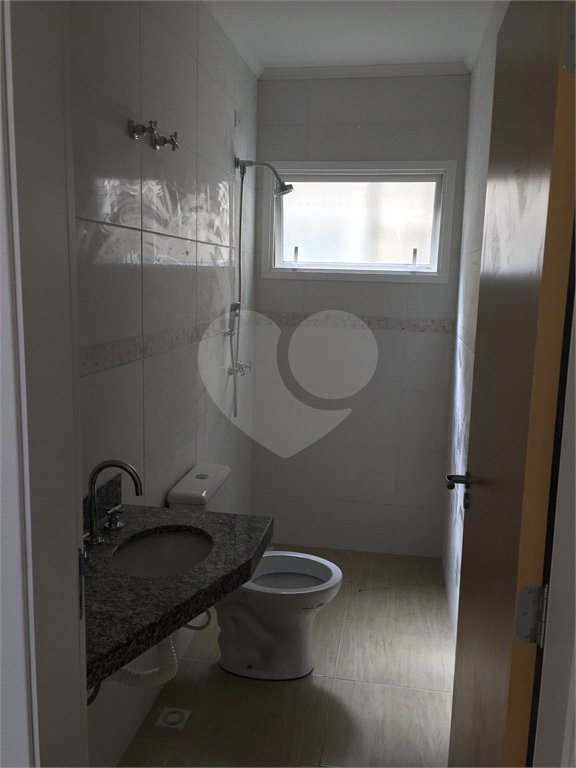 Casa à venda com 3 quartos, sendo 1 suíte,  no condomínio Marf Iii- Fase III, Bom Jesus dos Perdões - SP