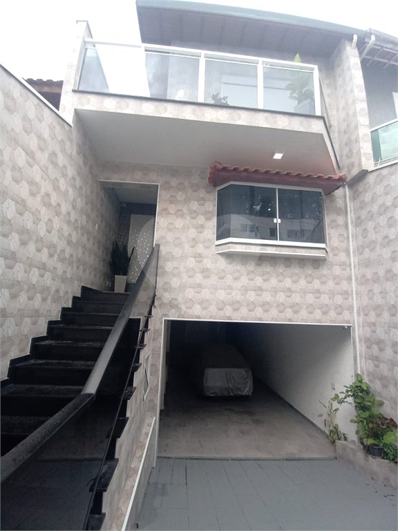 Sobrado à venda com 4 quartos, sendo 1 suíte, em Tremembé, São Paulo, SP