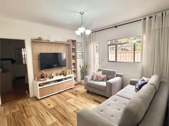 Casa à venda com 3 quartos em Cangaíba, São Paulo, SP