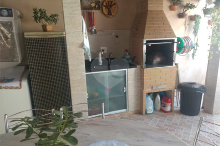 Casa Térrea à venda com 2 quartos em Vila Santa Edwiges, São Paulo, SP