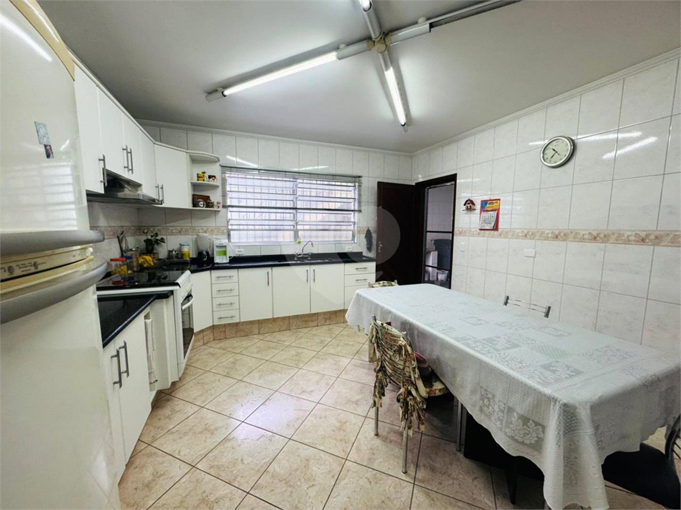 Casa à venda com 3 quartos, sendo 1 suíte,  em Vila Galvão, Guarulhos, SP