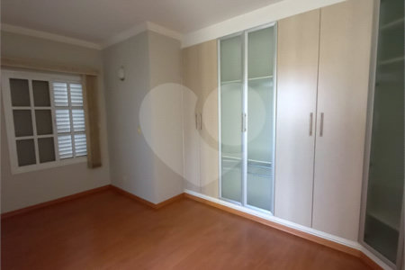 Casa à venda com 5 quartos, sendo 3 suítes, no condomínio Vinhas da Vista Alegre - Lado Sede, Vinhedo - SP