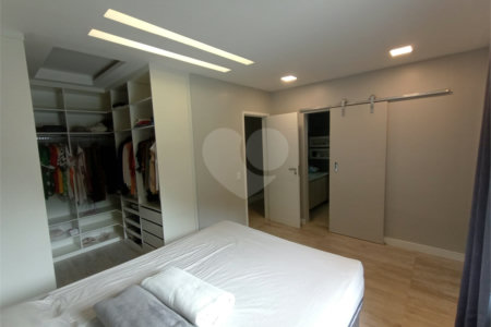 Casa à venda com 3 quartos, sendo 1 suíte, no condomínio Fazenda Cantagalo, Rio de Janeiro - RJ