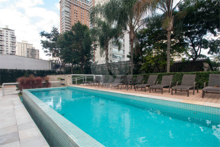 Apartamento à venda ou para alugar com 1 suíte em Itaim Bibi, São Paulo, SP