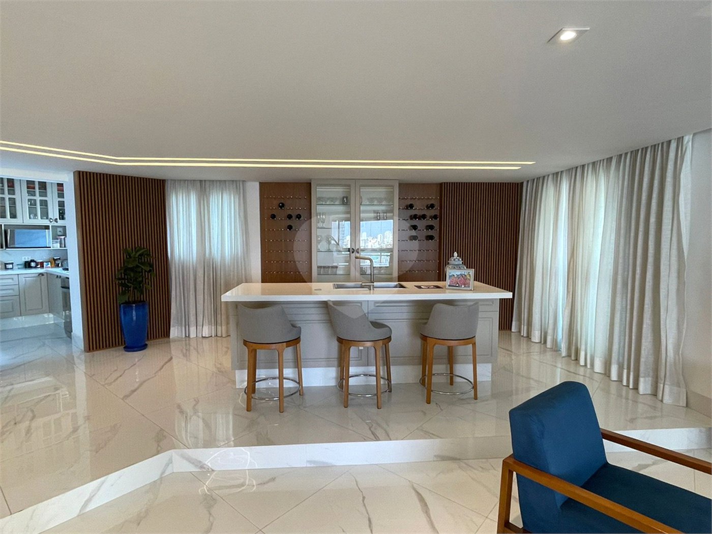 Apartamento à venda com 4 quartos, sendo 2 suítes, em Santana, São Paulo, SP