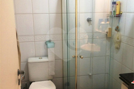 Casa à venda com 3 quartos, sendo 1 suíte,  no condomínio Villagio de Lucca II, São Paulo - SP
