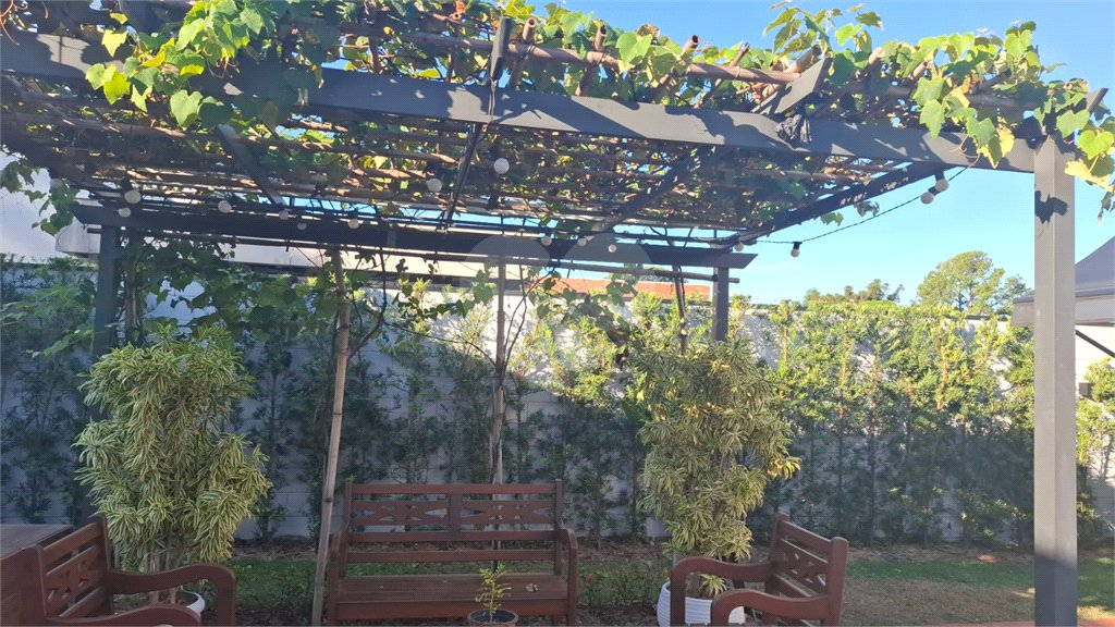 Casa à venda com 3 suítes no condomínio Fazenda Jequitibá, Sorocaba - SP