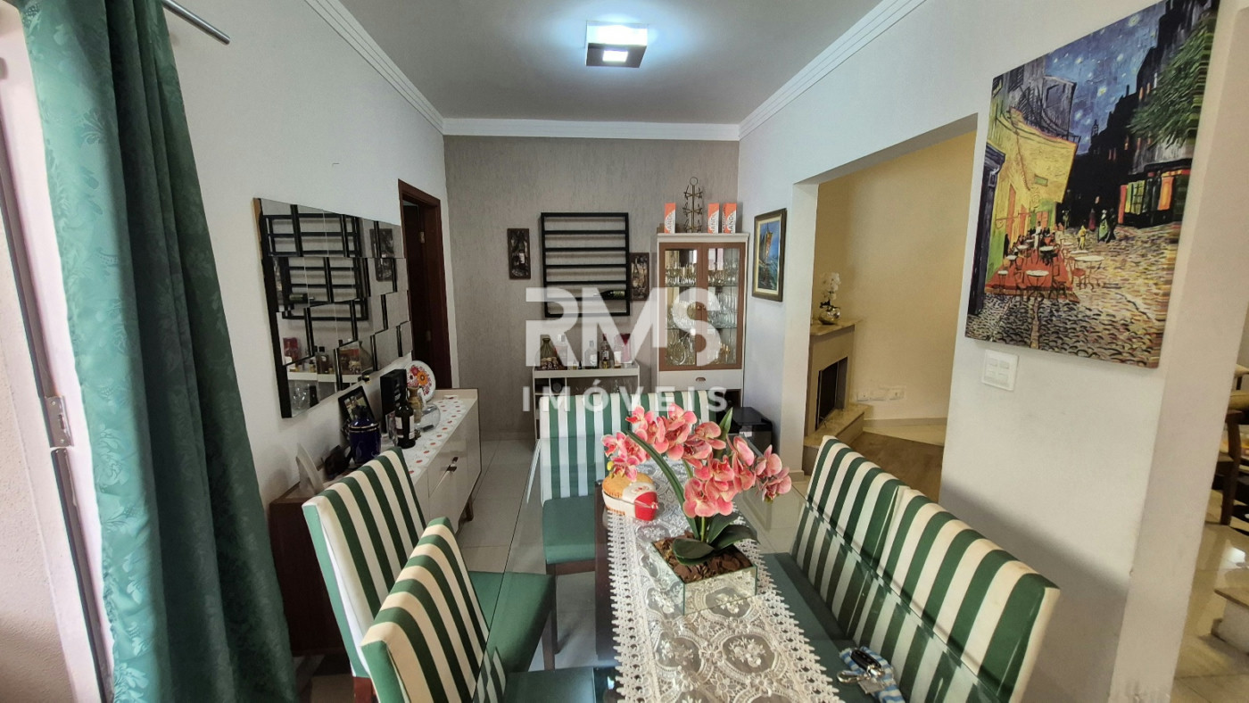 Casa à venda com 3 suítes no condomínio Granja Olga II, Sorocaba - SP