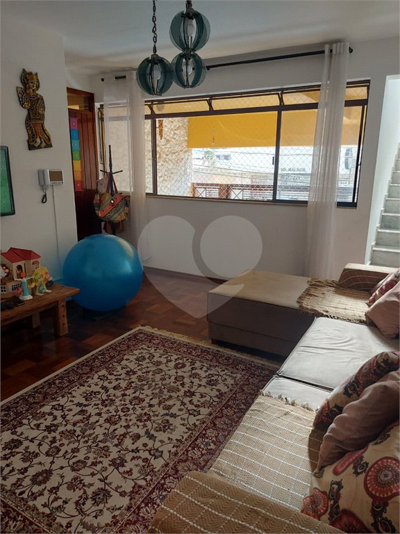 Casa à venda com 3 quartos em Anhangabaú, Jundiaí, SP