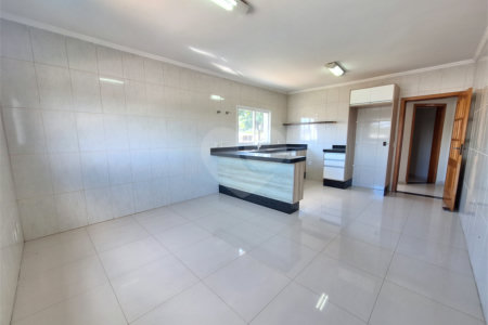 Casa à venda com 4 suítes no condomínio Terras de São Francisco, Vinhedo - SP