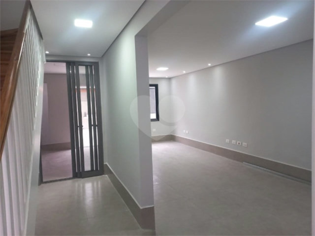 Sobrado para alugar com 3 quartos em Santana, São Paulo, SP