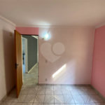 Apartamento para alugar com 2 quartos em Jardim Adriane, Itaquaquecetuba, SP