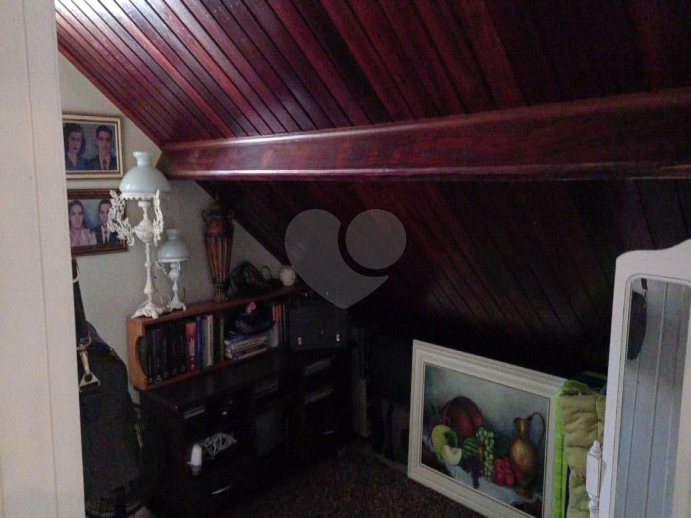 Casa à venda com 3 quartos, sendo 1 suíte,  em Bosque, Vinhedo, SP