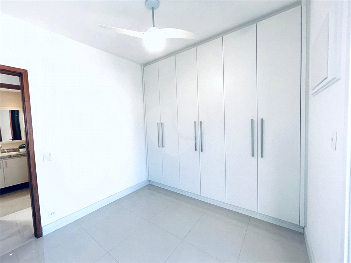 Apartamento à venda com 2 quartos, sendo 1 suíte, em Grajaú, Rio de Janeiro, RJ