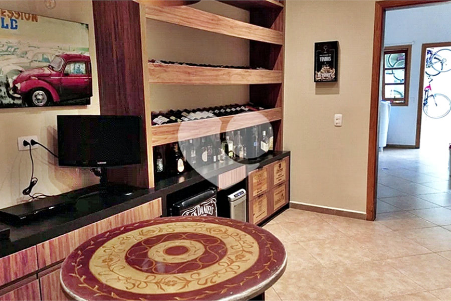Casa à venda com 3 quartos no condomínio Alpes da Cantareira, Mairiporã - SP